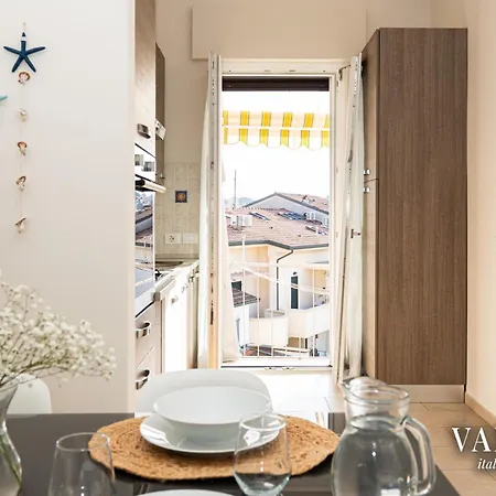Appartamento - Via Pisano 61 Valente Italian Viareggio