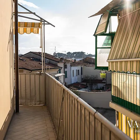 Appartamento - Via Pisano 61 Valente Italian Viareggio