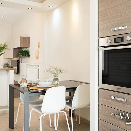 - Via Pisano 61 Valente Italian Appartamento
